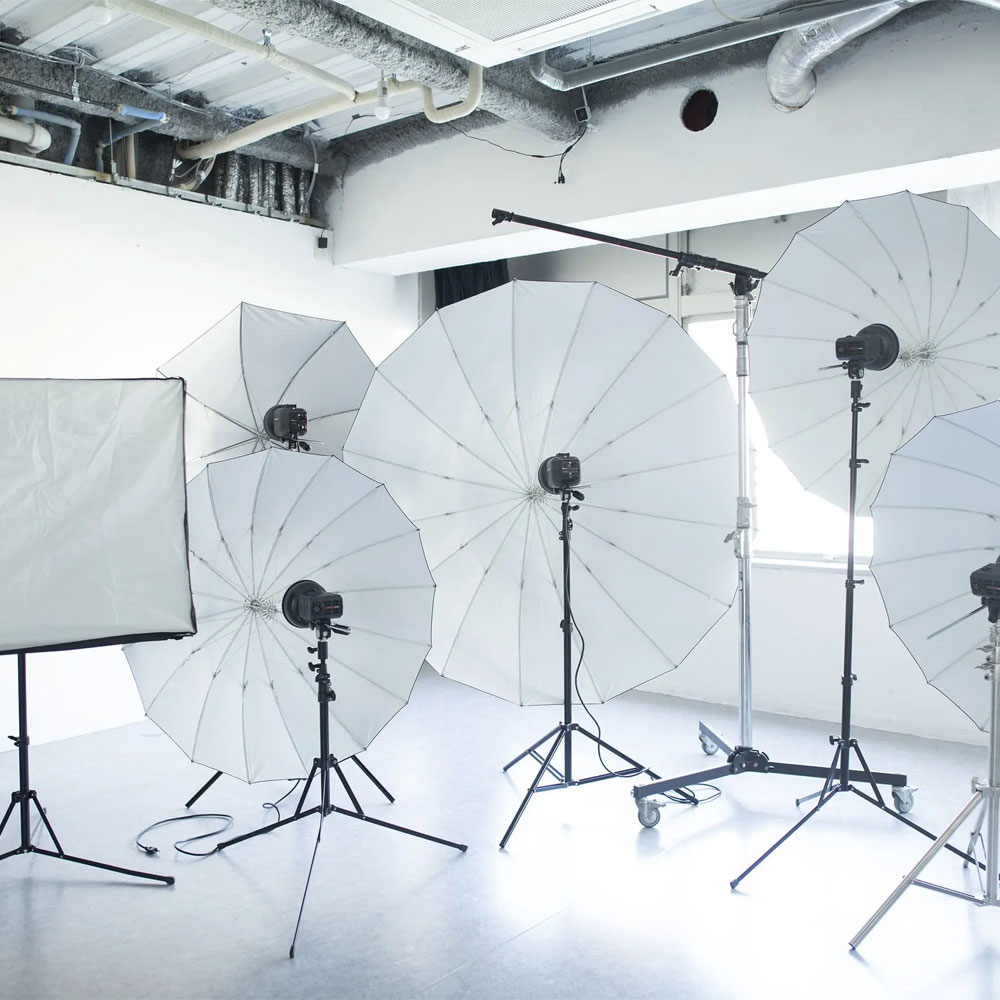 ＜大阪＞studio akegure 自然光 無料レンタル多数 100m2以上【中之島・肥後橋】 - 画像 (2)