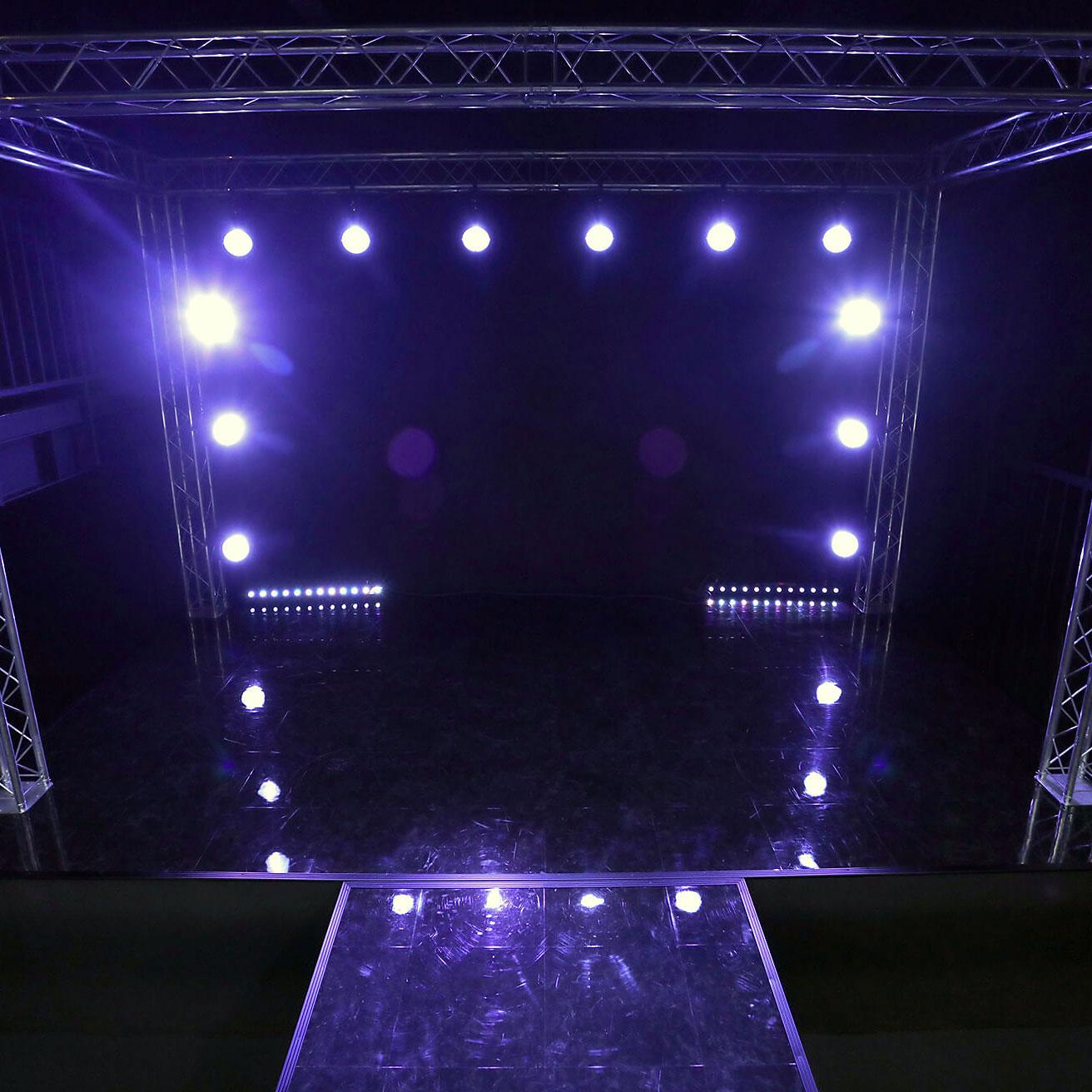 ＜大阪＞大阪のステージ撮影スタジオ [ルクール]【玉造】