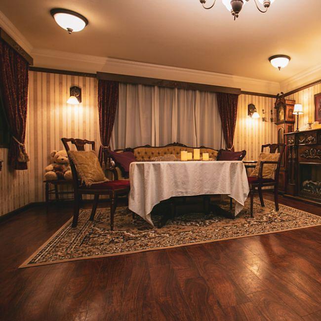 ＜大阪＞レトロアンティーク＆書斎空間LUX【弁天町】