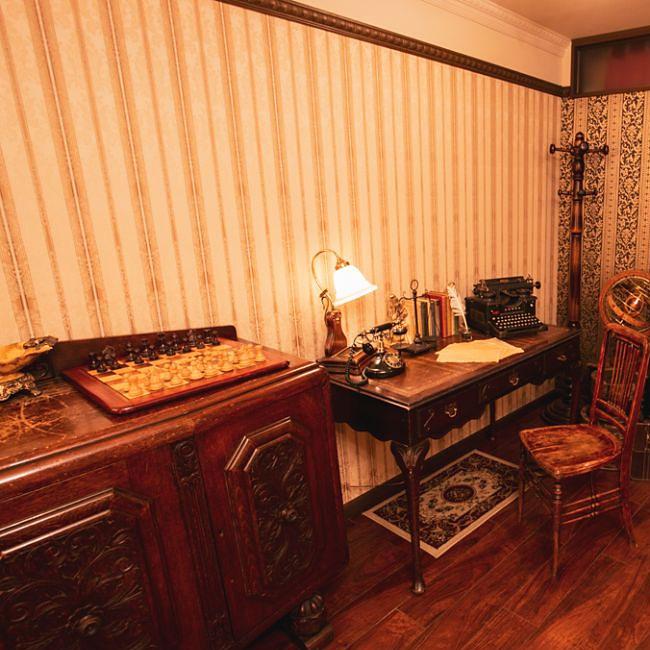 ＜大阪＞レトロアンティーク＆書斎空間LUX【弁天町】 - 画像 (2)