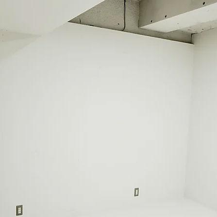 ＜東京＞Fable Tomigaya Studio（ファブル トミガヤ スタジオ）左官壁【代々木公園駅】 - 画像 (2)