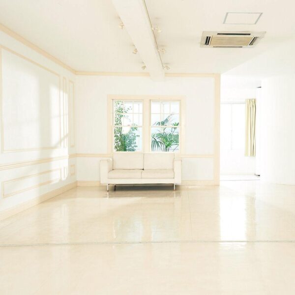 <東京>LIGHT STUDIO Bスタジオ 可動式の柱【小伝馬町駅】