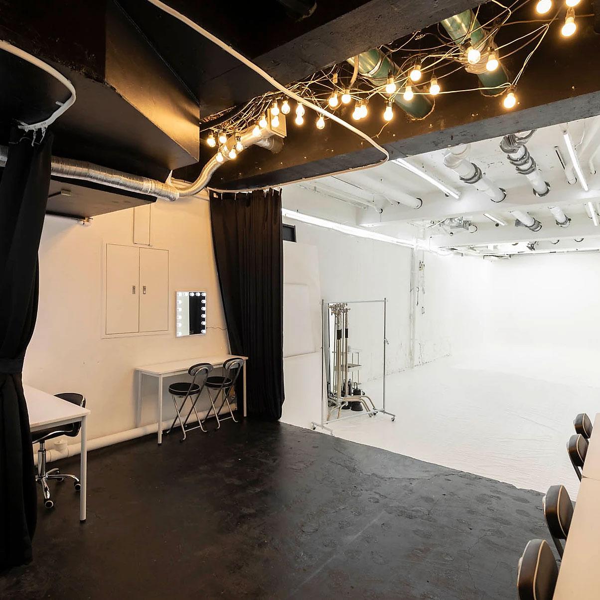 <東京>アーティストフォトスタジオ 四谷スタジオ グレーレンガ壁【四ツ谷駅】 - 画像 (3)