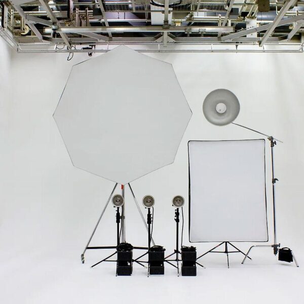 ＜東京＞STUDIO RIVER 1st 一面アール【四谷三丁目駅】