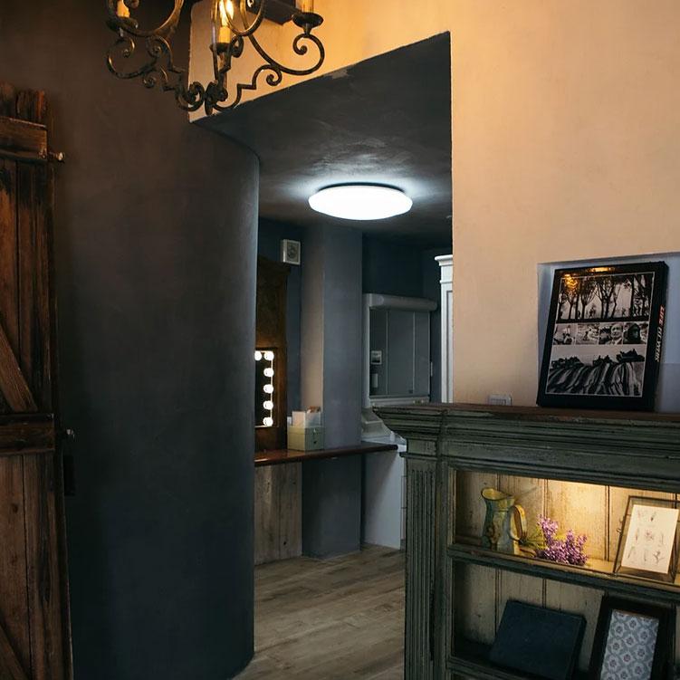 ＜東京＞Tachikawa studio【立川駅】