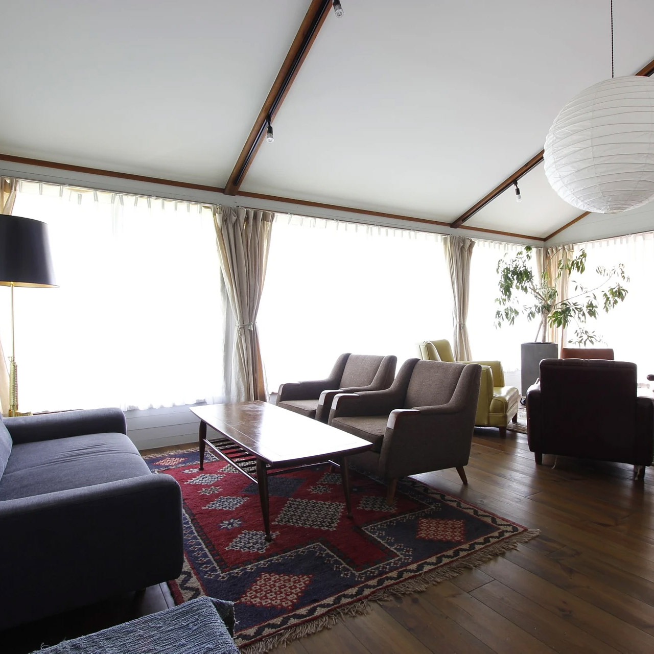 ＜神奈川＞鎌倉N邸プール付き邸宅【鎌倉駅～バス～姥子台下車】 - 画像 (2)