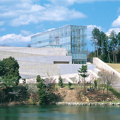 <愛知>岡崎市美術博物館【岡崎市 美合駅】<span class="price-others">入場料無料</span>