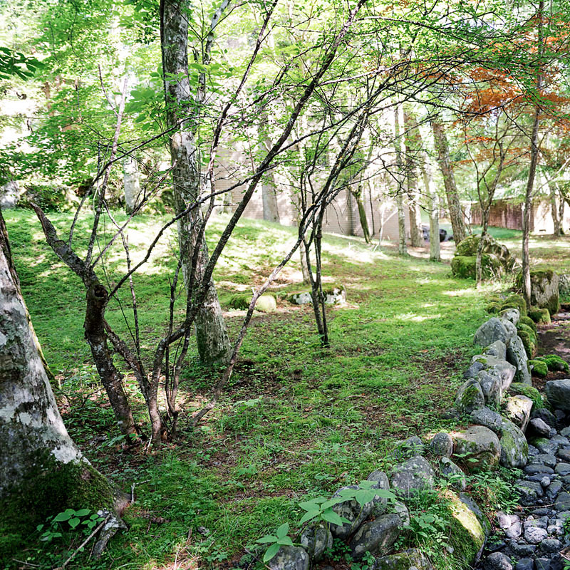 ＜山梨＞文学の森公園 三島由紀夫文学館【バス文学の森公園前】<span class="price-others">おひとりの更衣室料金</span> - 画像 (5)