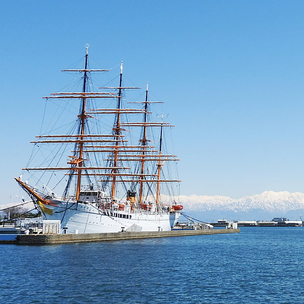 <富山>海王丸パーク【海王丸駅】<span class="price-others">入場料無料</span>