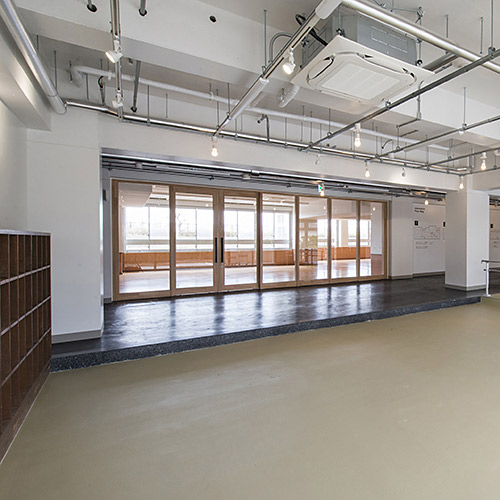 ＜新潟＞国際青少年センター（ゆいぽーと）　1F【西大畑坂上バス停】 - 画像 (3)